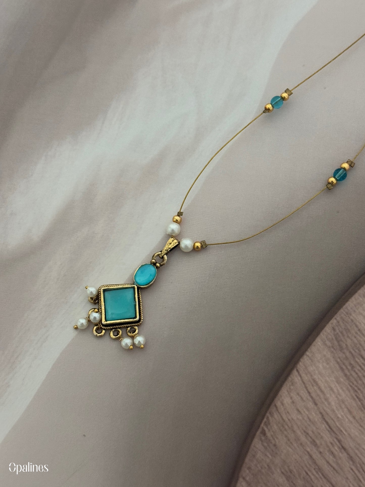 Invisible Necklace With Green Pendant