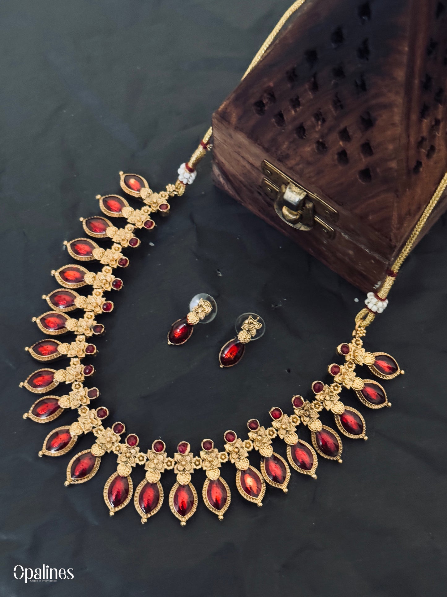 Dew Drops Necklace With Earrings