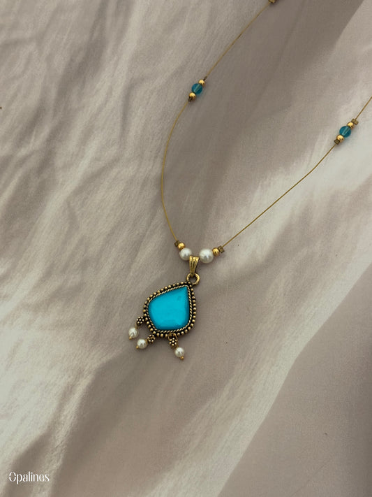 Invisible Chain With Pendant