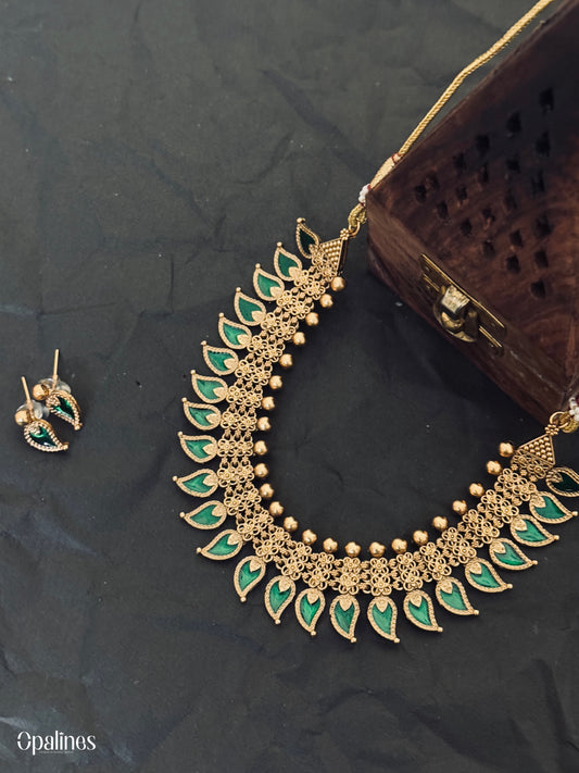 Premium Manga Maala With Earrings